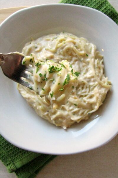 Slow Cooker Creamy Chicken Spaghetti - Lunch Size!!!