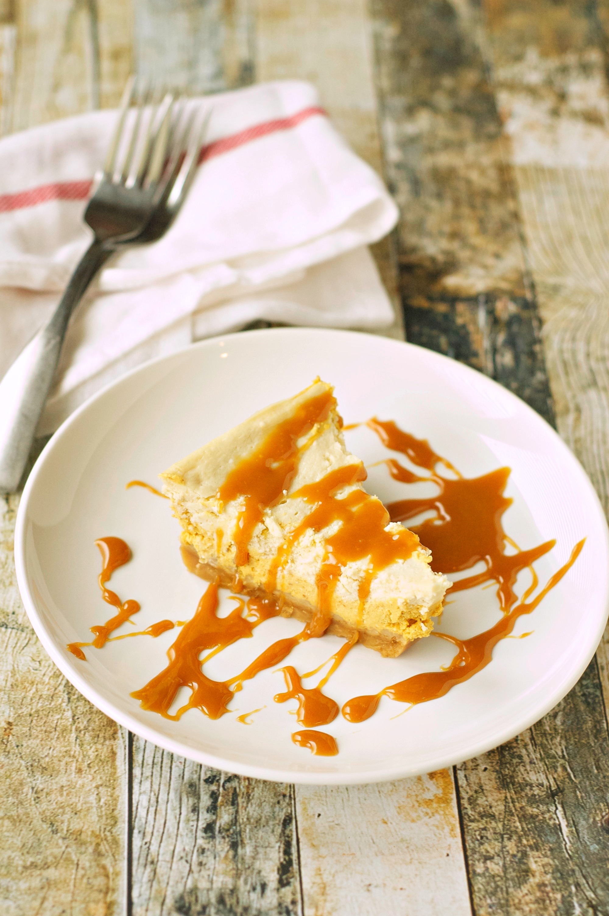 Slow Cooker Browned Butter Pumpkin Cheesecake
