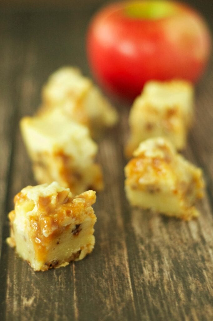 Slow Cooker Caramel Apple Cheesecake Bites with apple