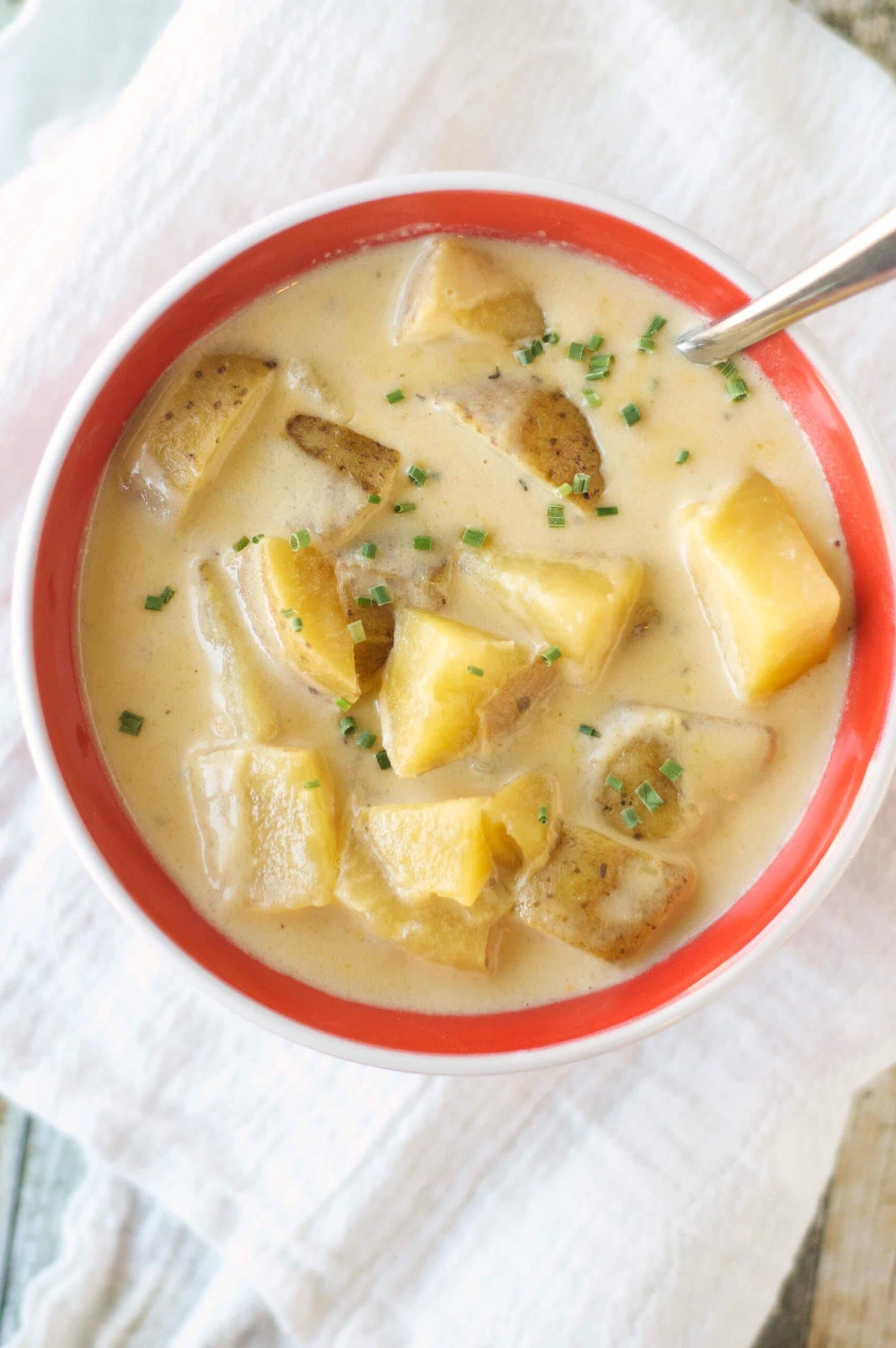 Slow Cooker Beer Cheese Soup with Potatoes