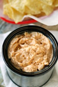 Crockpot-Honey-Sriracha-Chicken-Dip