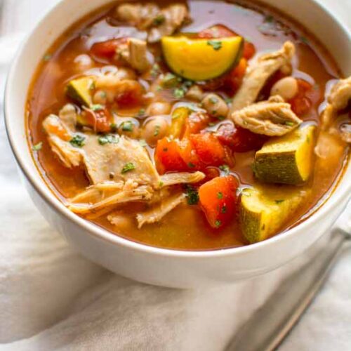 Slow Cooker Chicken Tomato and White Bean Soup - Slow Cooker Gourmet