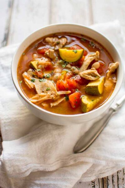 Slow Cooker Chicken Tomato and White Bean Soup - Slow Cooker Gourmet