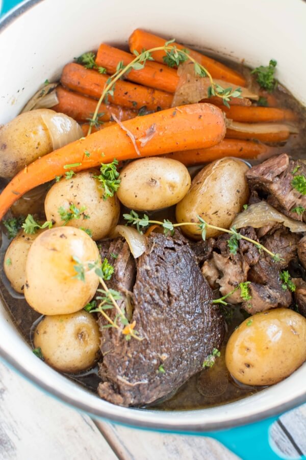 balsamic roast with carrots and potatoes in slow cooker