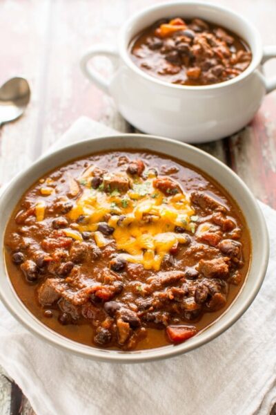 Slow Cooker Beefy Chili