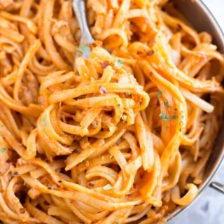 Slow Cooker Firecracker Chicken Pasta