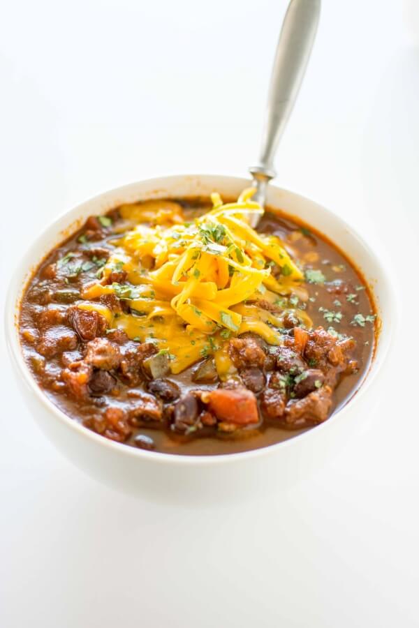 Slow Cooker Ancho Steak & Jalapeño Chili