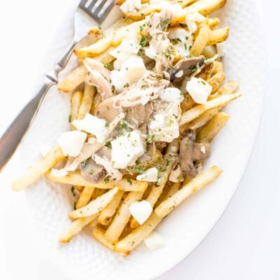 Slow Cooker Chicken Poutine