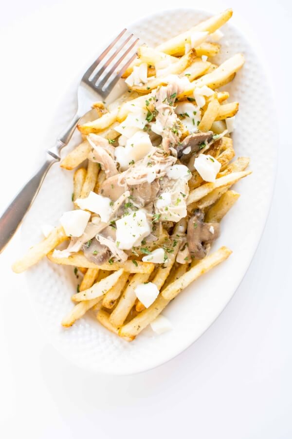 Slow Cooker Chicken Poutine