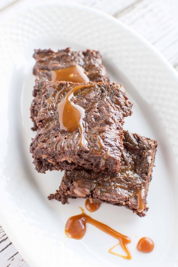 Slow Cooker Salted Caramel Brownies