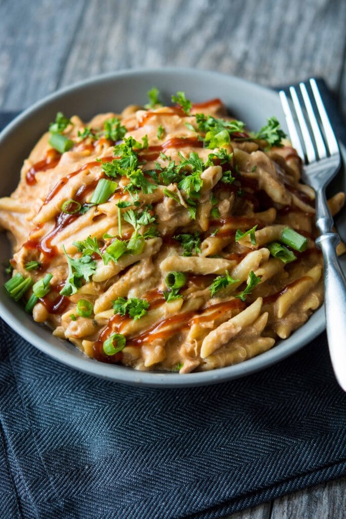 Slow Cooker BBQ Chicken Pasta