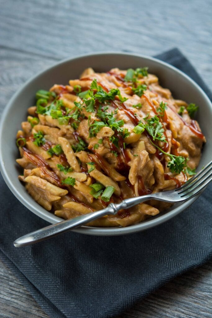 Slow Cooker BBQ Chicken Pasta