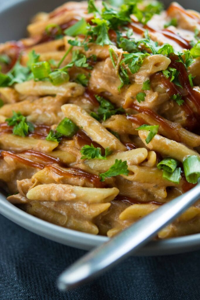 Slow Cooker BBQ Chicken Pasta