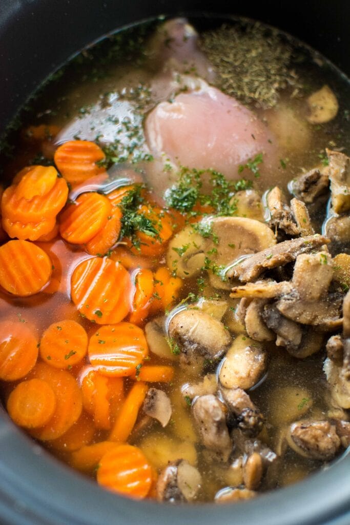 Slow Cooker Chicken and Wild Rice Soup