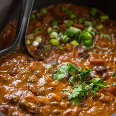 Slow Cooker Cheesy 3 Bean Chili