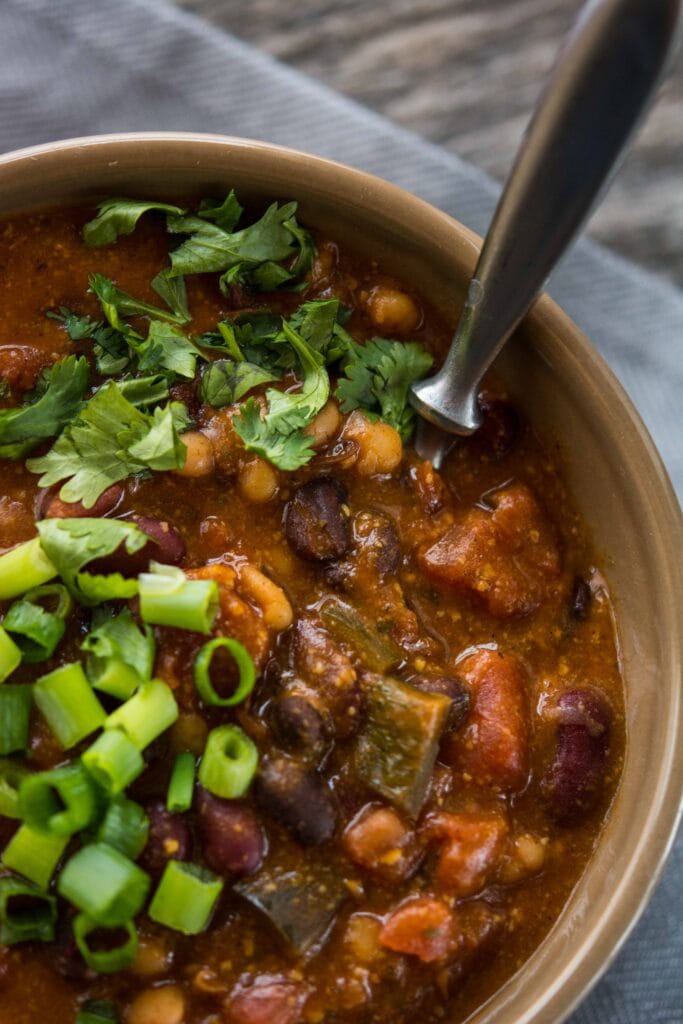 Slow Cooker Cheesy 3 Bean Chili