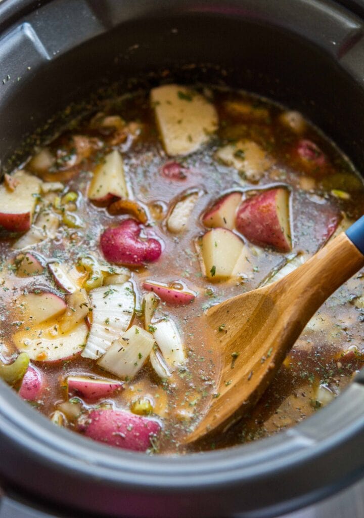 Slow Cooker Clam Chowder