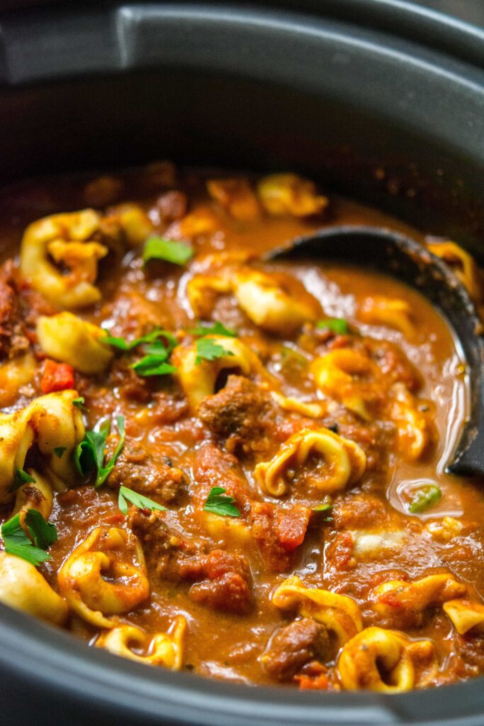 Slow Cooker Spicy Beef Tortellini Soup