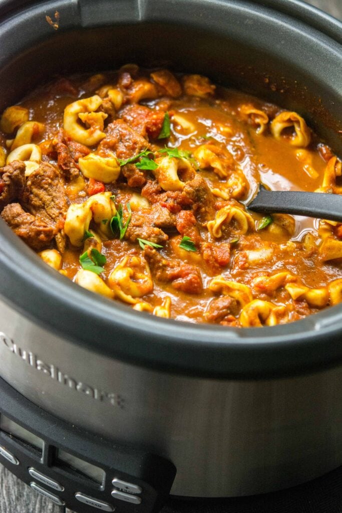 Slow Cooker Spicy Beef Tortellini Soup