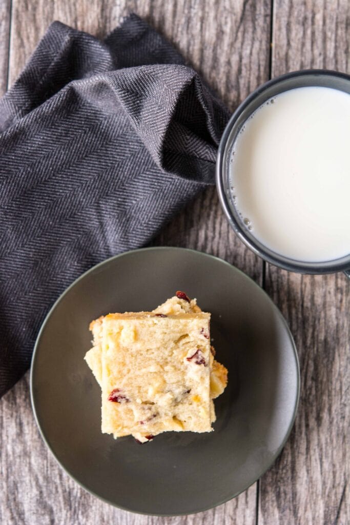 Slow Cooker White Chocolate Cranberry Bars