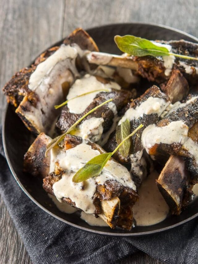 Slow Cooker Sage Short Ribs with Gorgonzola Cream Sauce