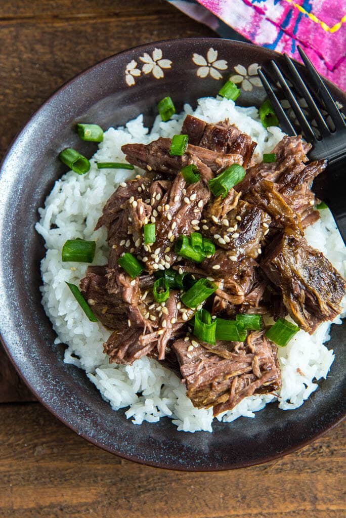 No need to waste money eating out! This Slow Cooker Mongolian Beef is so easy to make, so fresh and so much better than take-out!
