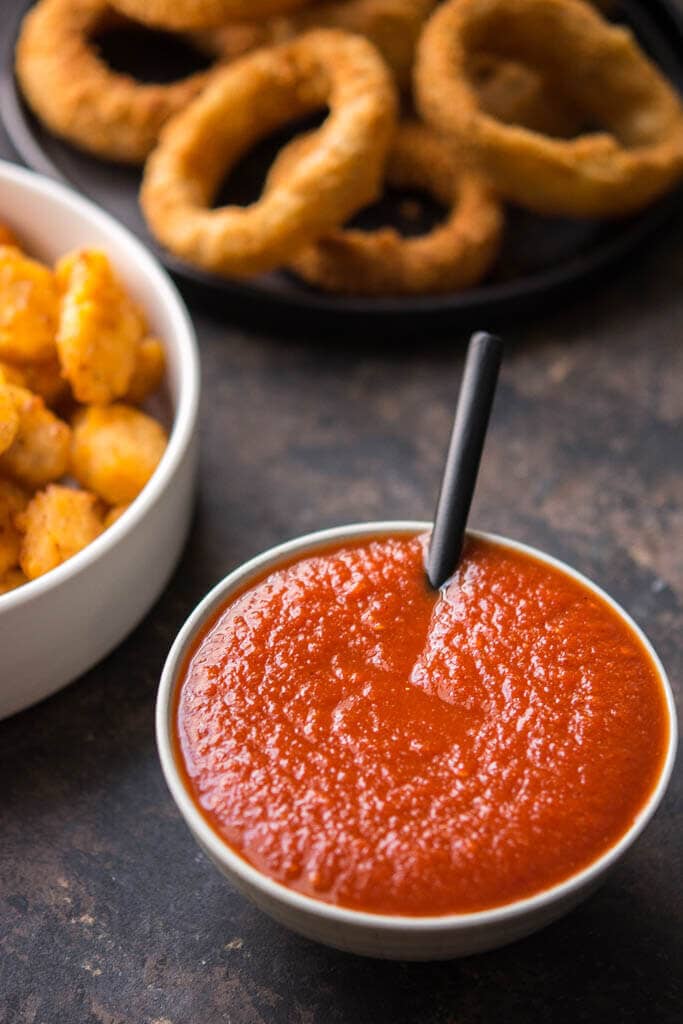 Slow Cooker Spicy Homemade Ketchup