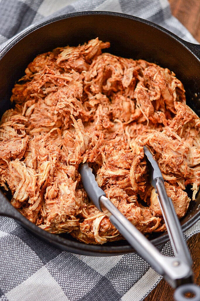 Slow Cooker Chicken Enchilada Nachos