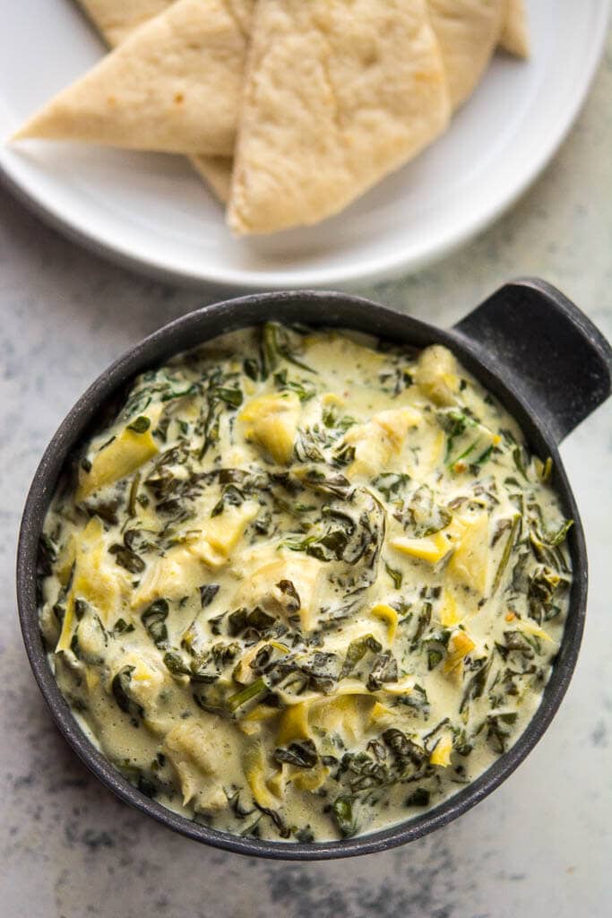 Slow Cooker Spinach and Artichoke Dip