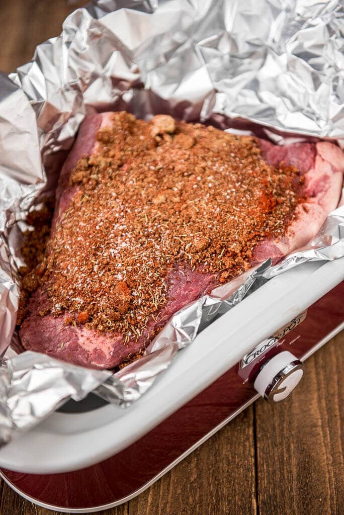 With an amazing homemade seasoning blend, this Slow Cooker Memphis Rub BBQ Brisket is simple to make in the slow cooker and perfect for entertaining!