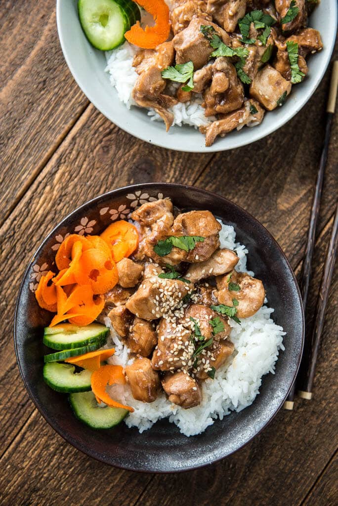 Slow Cooker Ginger Chicken is a healthier take-out style recipe for a family friendly meal that everyone should keep on hand! So quick and easy to make you'll never need to get take-out again!