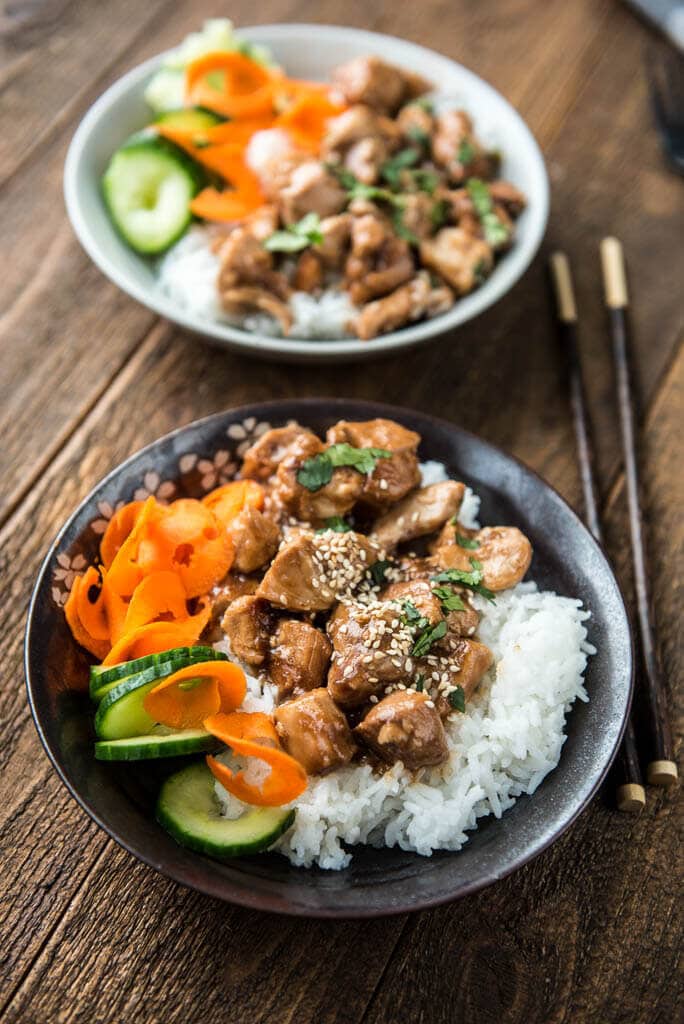 Slow Cooker Ginger Chicken is a healthier take-out style recipe for a family friendly meal that everyone should keep on hand! So quick and easy to make you'll never need to get take-out again!