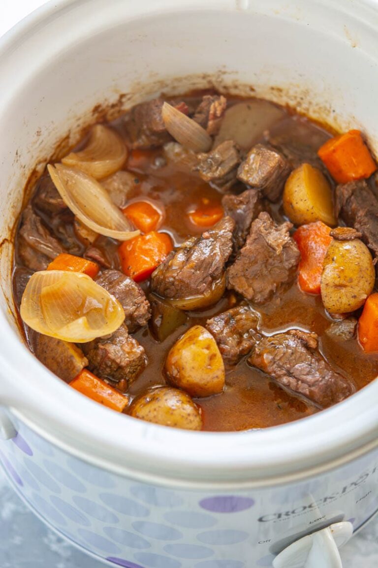 Slow Cooker Beef Bourguignon {for two} - Slow Cooker Gourmet