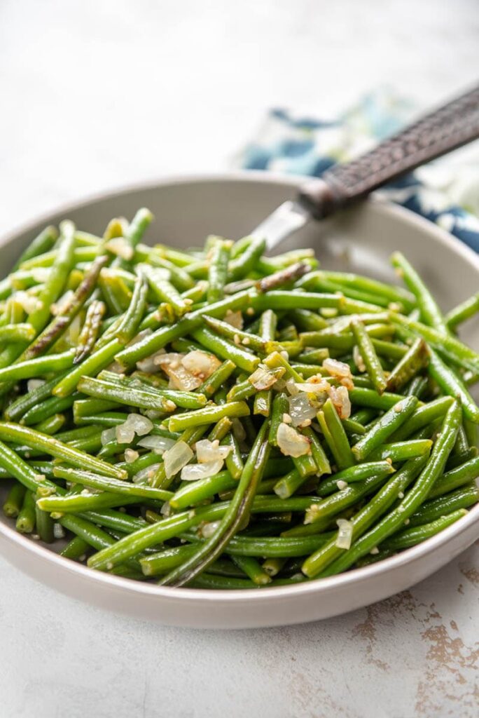 Sautéed Green Beans with Garlic - Slow Cooker Gourmet