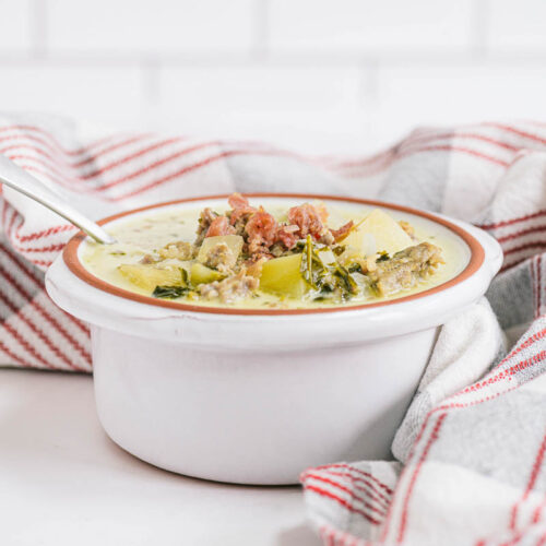zuppa toscana in a bowl