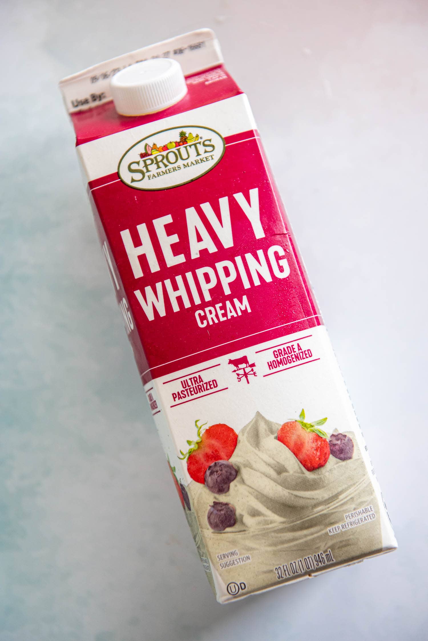 32 fl oz bottle of heavy whipping cream