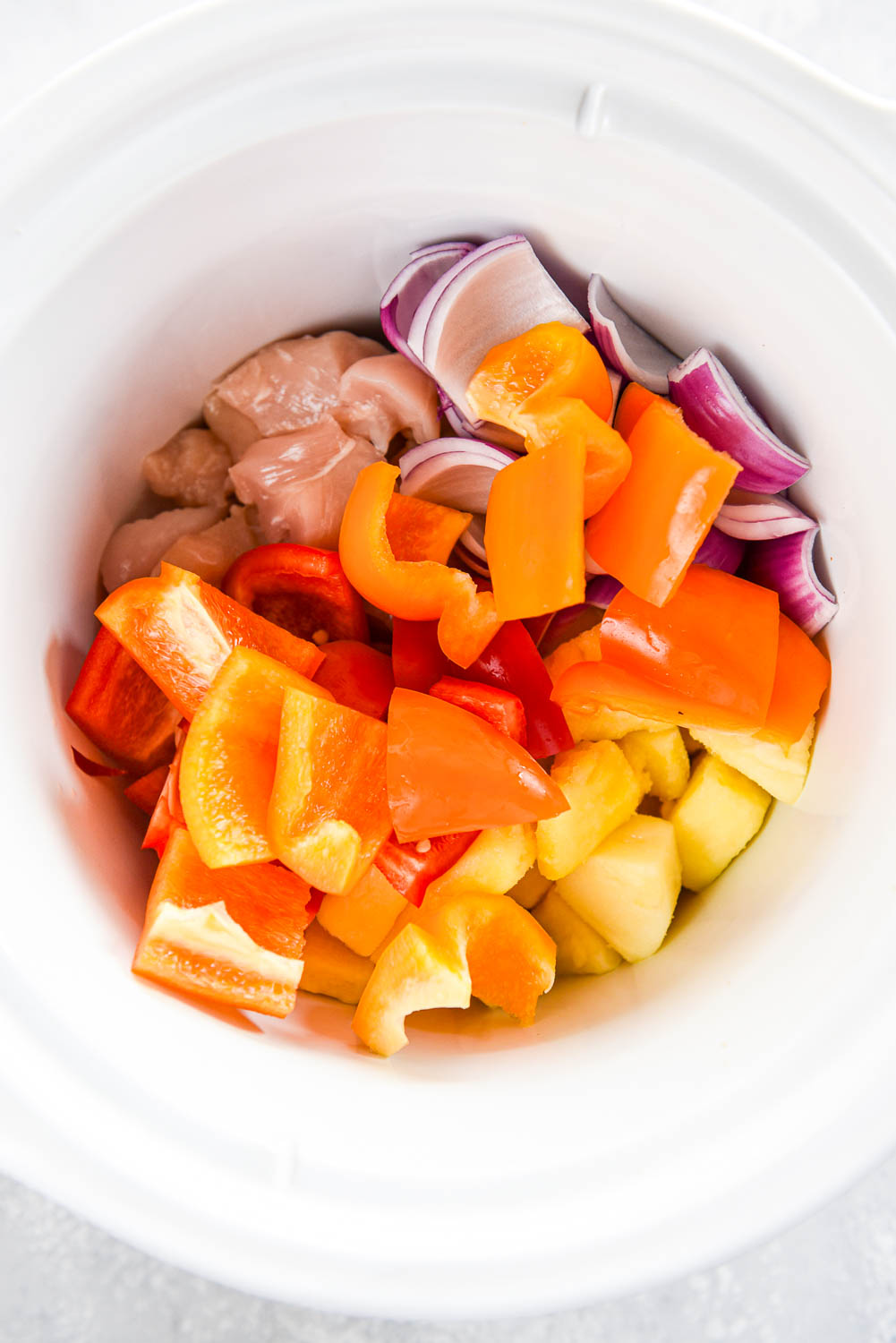 chicken, peppers and onions in slow cooker