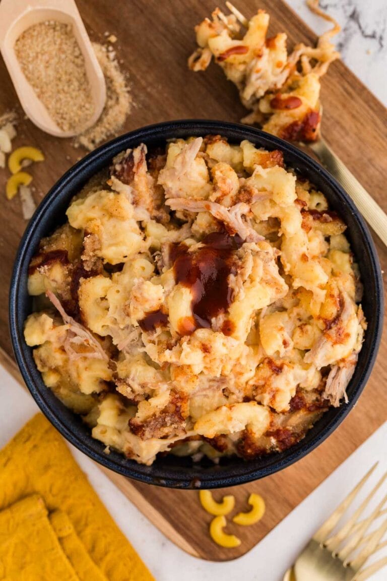 Easy Pulled Pork Mac and Cheese