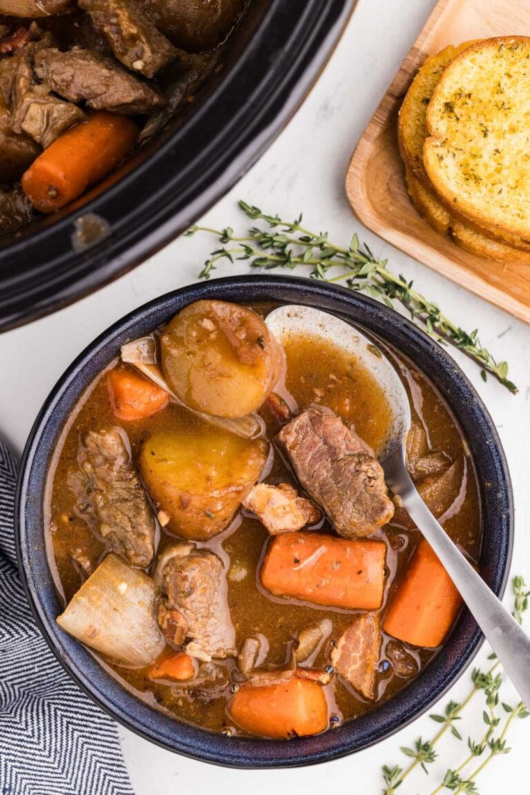 Slow Cooker Beef Bourguignon