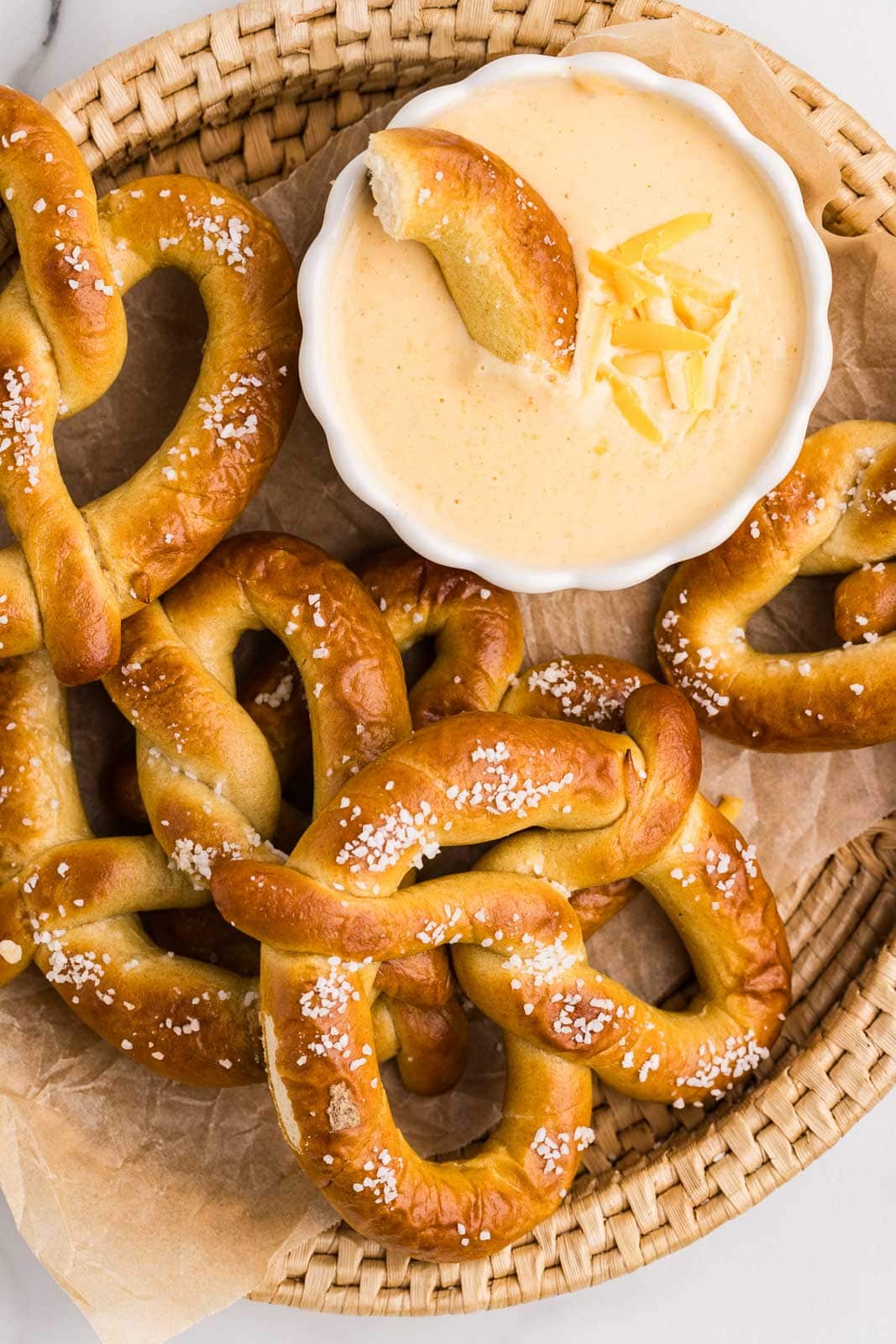 Easy Pretzel Cheese Dip in the Slow Cooker
