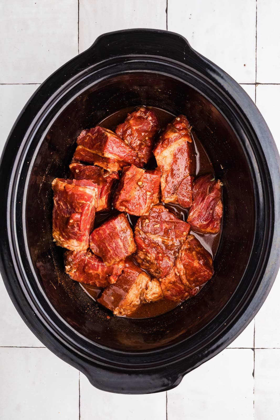 chunks of roast sprinkled with spice blend, with all other ingredients stirred