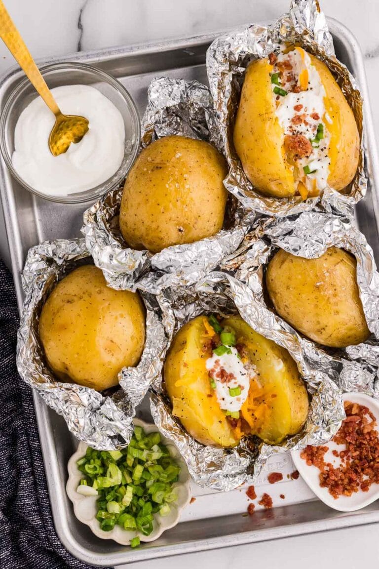 How To Make Baked Potatoes In The Slow Cooker